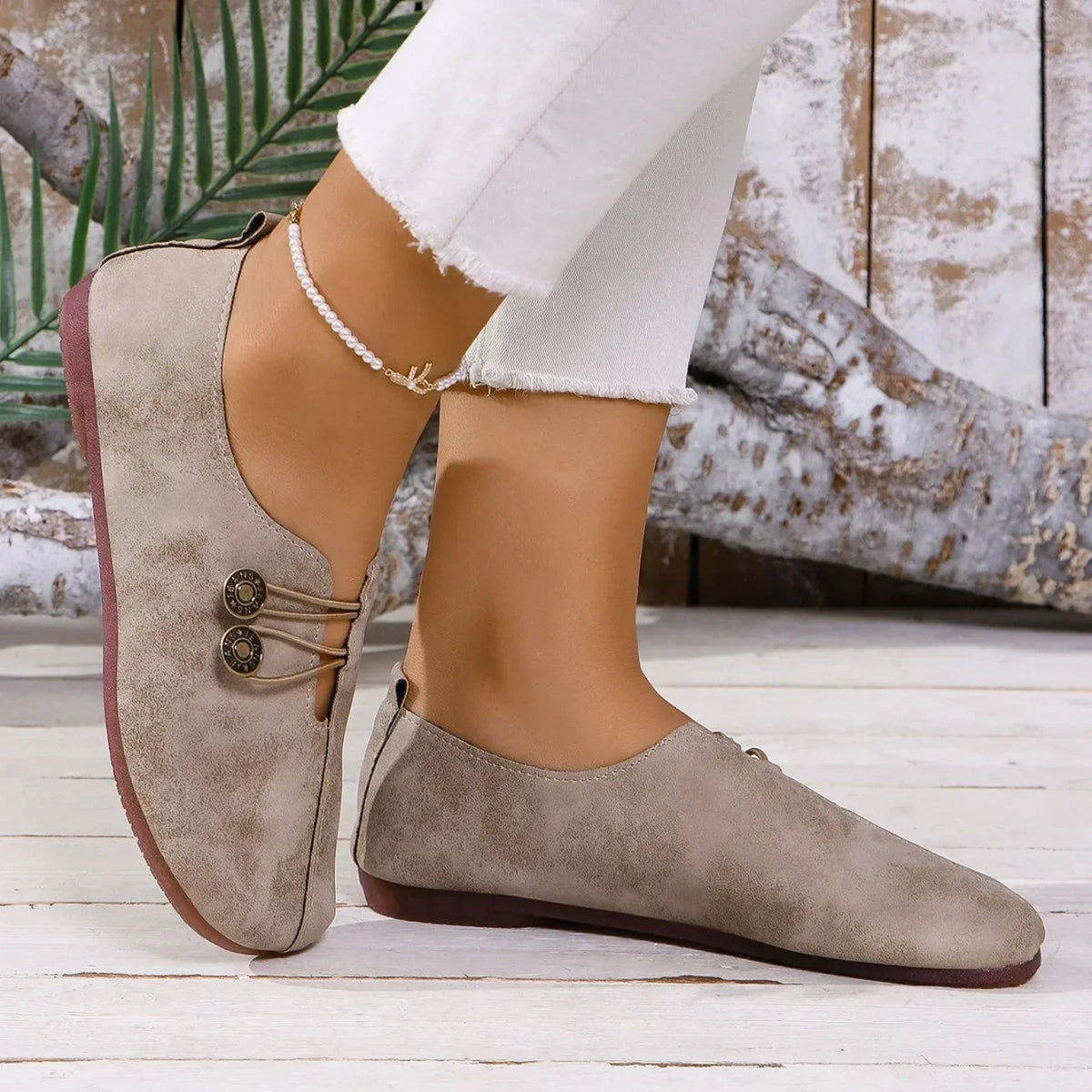 NOIRA WILDLEDER LOAFER