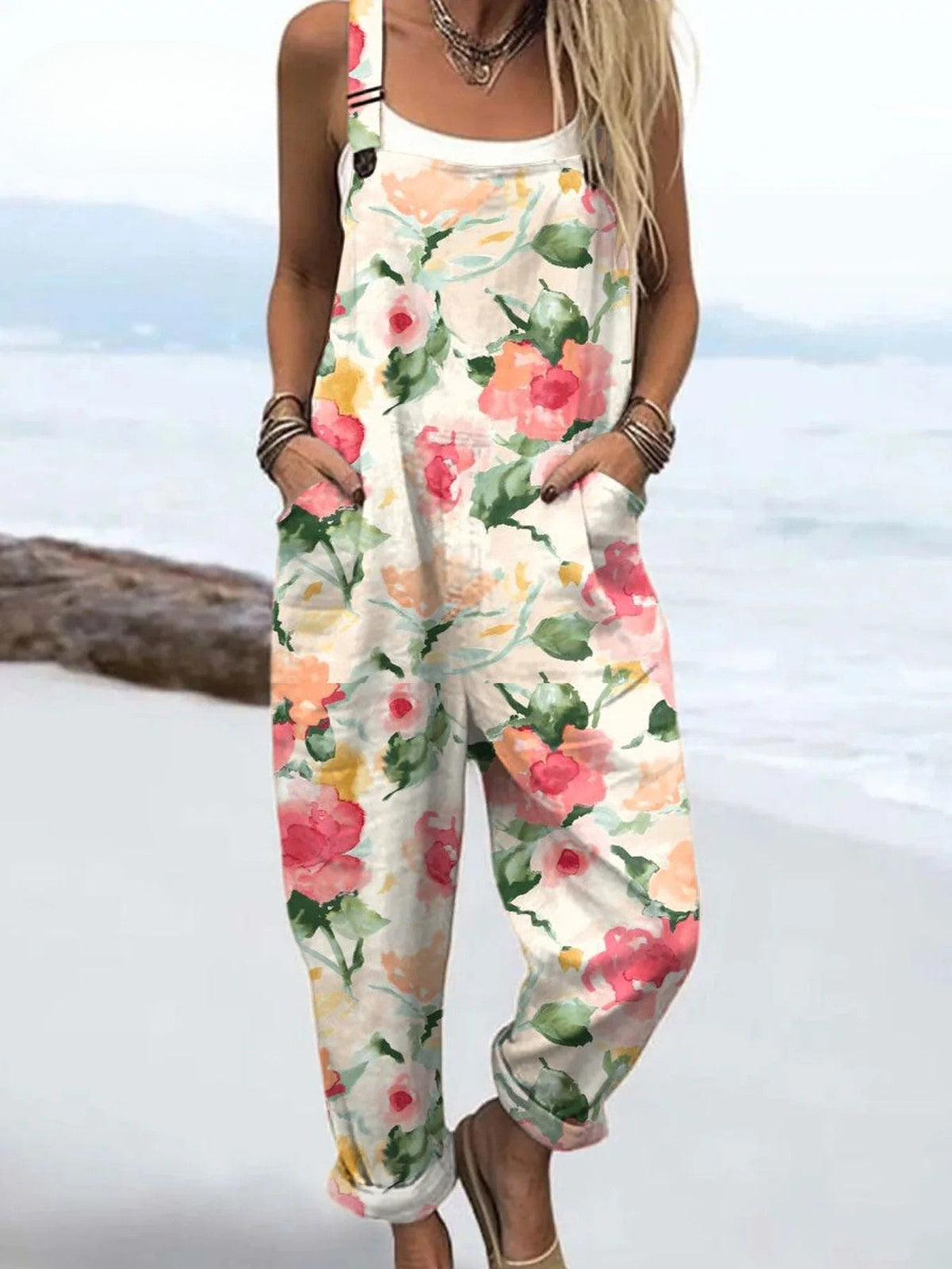 Lyxa - Chic Style Meets Jumpsuit Comfort
