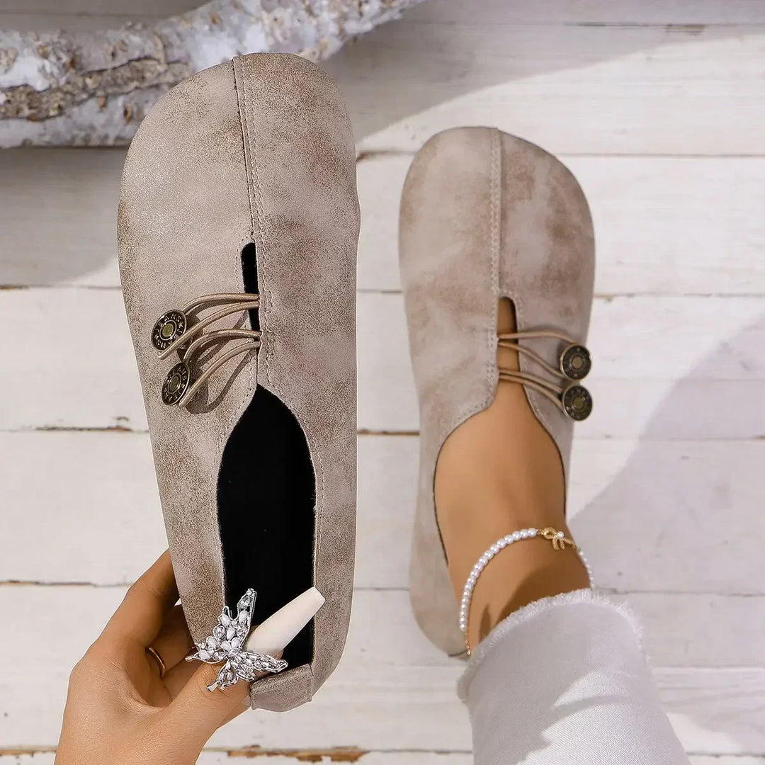 NOIRA WILDLEDER LOAFER